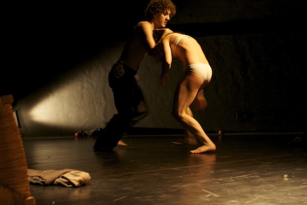 05/02/2016<br />Cie Twain<br />Physical Dance Theatre<br />Romanza_Trittico dell’intimità