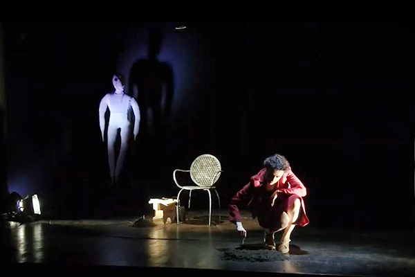 22/10/2022<br />Acasă Compagnia Teatrale<strong><br />LA PESCATRICE DI PERLE</strong><br /><font color=#FF0000>teatro adulti</font>