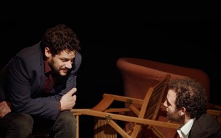 02/03/2024<br />Compagnia Sunny Side<strong><br />UCCIDIAMO IL RE </strong><br /><font color=#FF0000>teatro adulti</font>