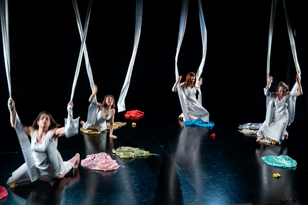 29/11/2025<br>Epochè Teatro<strong><br>SOGNI D’OLTREMARE</strong>